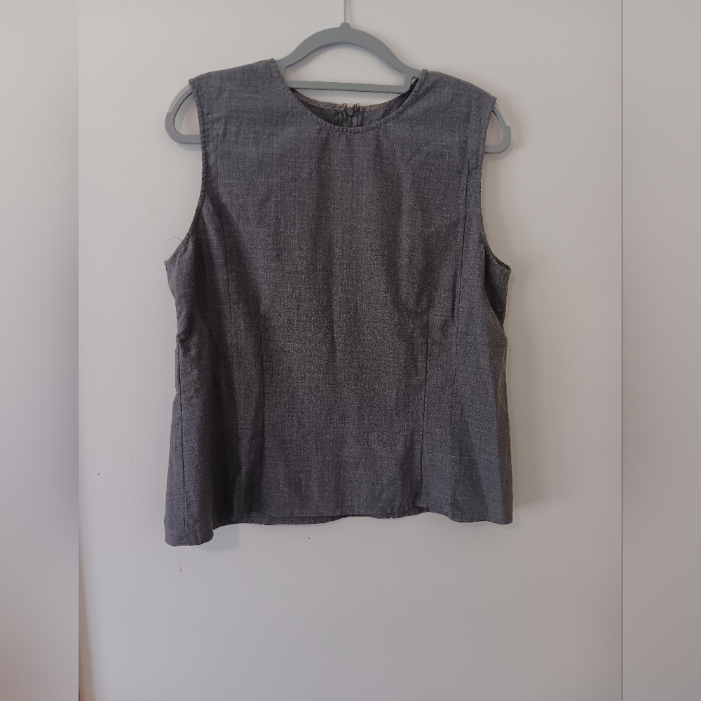 Donna Karan Gray Boxy Sleeveless Blouse, Size 16